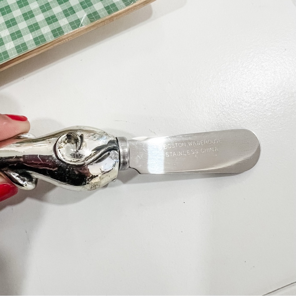 BOSTON WAREHOUSE Mice Cheese Spreaders - Picture 3 of 4